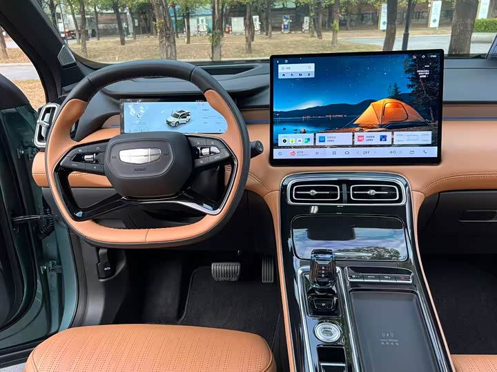 Geely Atlas L 2025 2025款 第四代 1.5TD DCT 锦绣