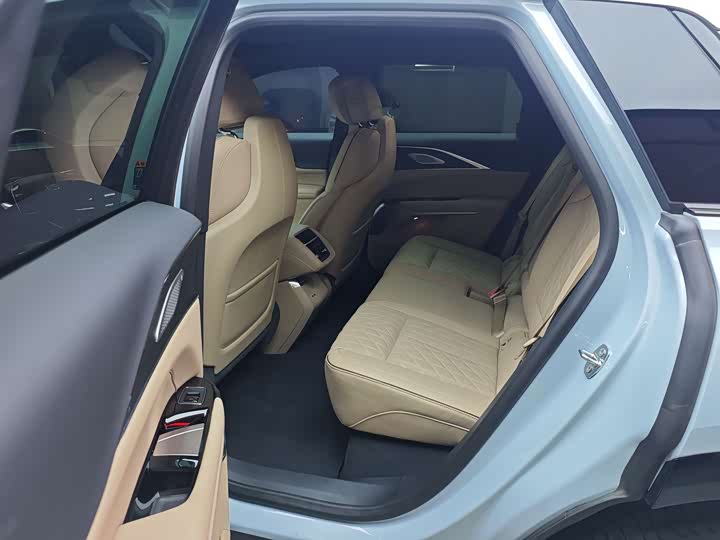 Cadillac Lyriq 2022 2022款 后驱长续航尊贵版