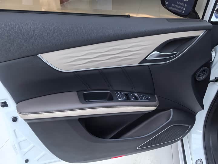 BYD Song Max Hybrid 2022 2022款 DM-i 105KM 行政版