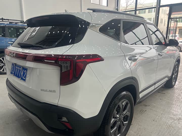 Kia Seltos 2023 2023款 1.5L CVT豪华版
