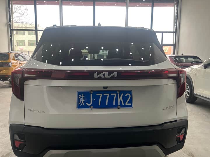 Kia Seltos 2023 2023款 1.5L CVT豪华版