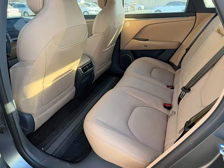 BAIC Arcfox Alpha T5 2025 2025款 520 MAX