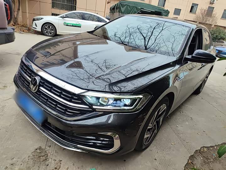 Volkswagen Sagitar L 2025 2025款 300TSI DSG超越版
