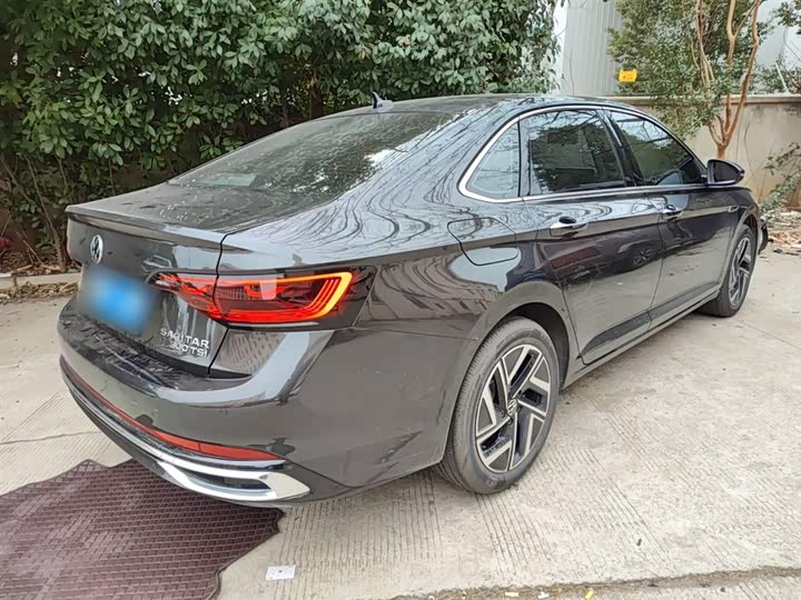 Volkswagen Sagitar L 2025 2025款 300TSI DSG超越版