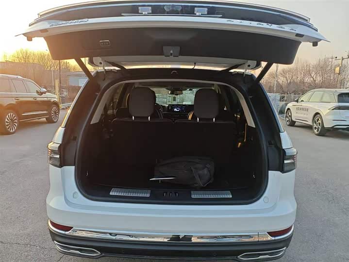 Lincoln Aviator 2024 2024款 3.0T V6 四驱典雅版 六座