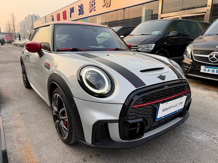 Mini Mini JCW 2022 2022款 2.0T JOHN COOPER WORKS ALL-IN