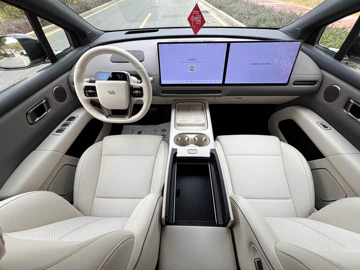 LiXiang i6 2025 2025款 两驱标准版