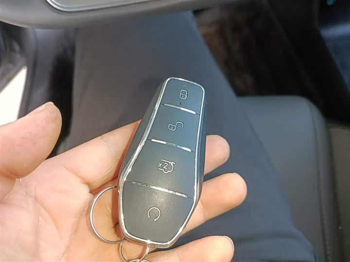 BYD Qin L 2025 2025款 DM-i 智驾版 120KM超越型