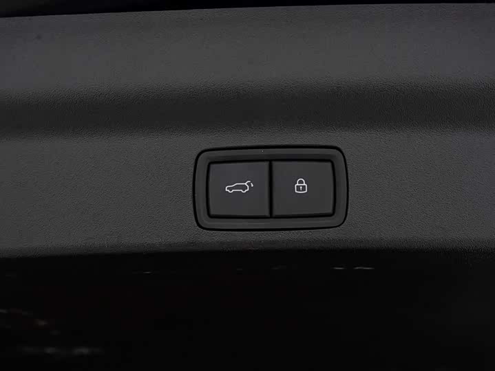 LiXiang L7 2025 2025款 Pro 智能焕新版