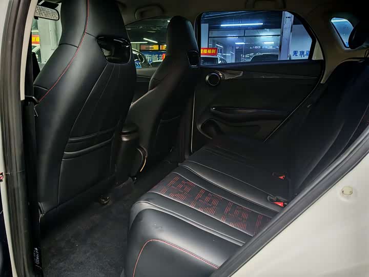 BYD E2 2023 2023款 豪华型