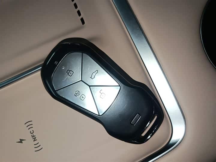 XPeng G9 2025 2025款 625 长续航 Max