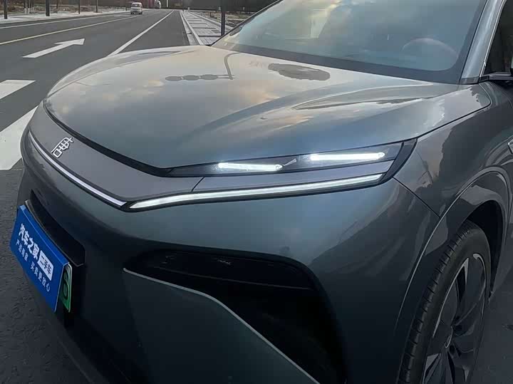 BYD Tang L 2025 2025款 DM 175KM无人机玩家版