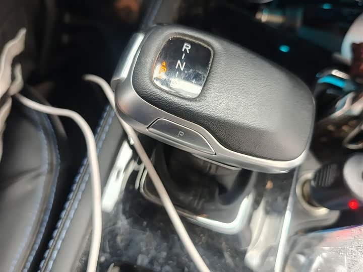 BAIC Beijing BJ40 2024 2024款 2.0D 刀锋英雄荣耀版