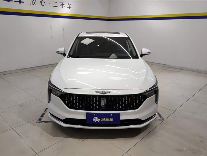 Bestune B70 2025 2025款 龙耀版 1.5T 欢享型