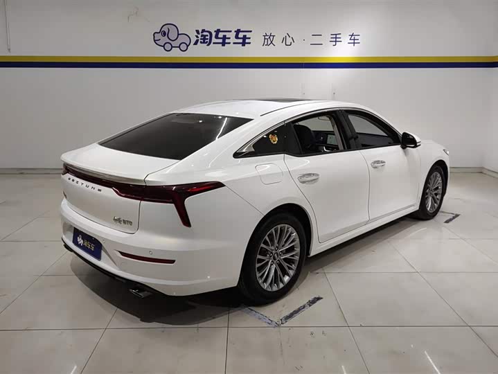 Bestune B70 2025 2025款 龙耀版 1.5T 欢享型
