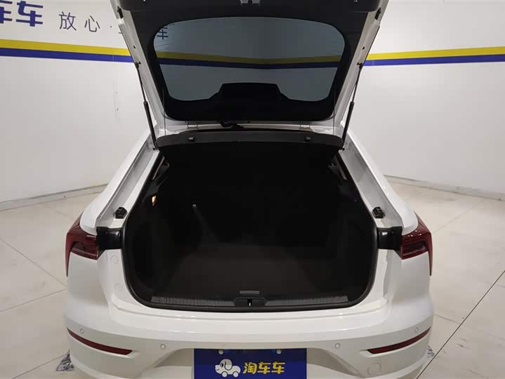 Bestune B70 2025 2025款 龙耀版 1.5T 欢享型