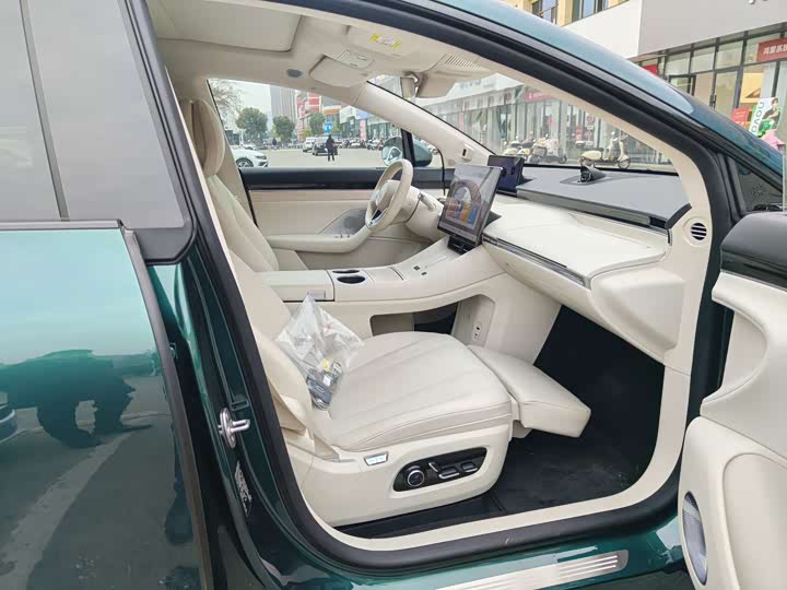 Luxeed R7 2026 2026款 纯电 Max+