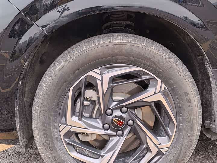 Hongqi HS3 2023 2023款 1.5T 两驱善为版