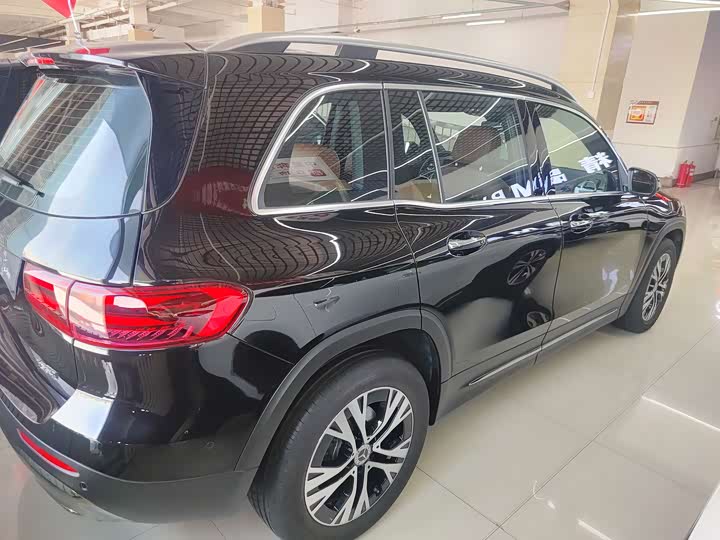 Mercedes-Benz GLB-Class 2025 2025款 GLB 220 动感型