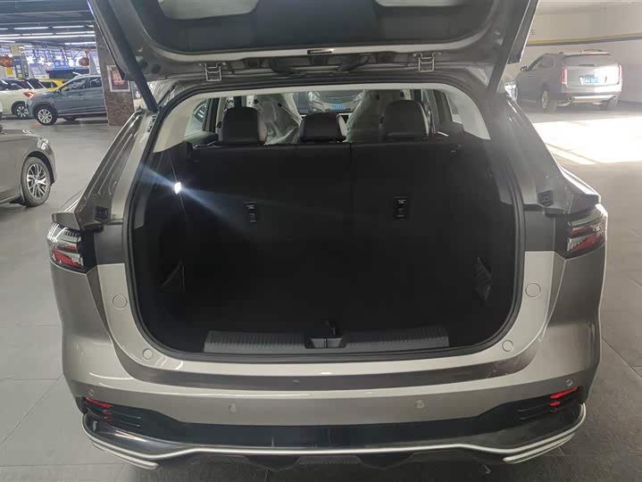 2023 Roewe RX5 Hybrid