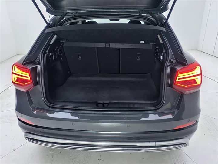 Audi Q2L e-tron 2019 2019款 Q2L e-tron 纯电智享型