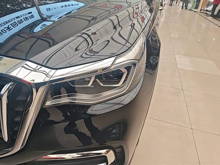 Hongqi HS7 2022 2022款 2.0T DCT两驱智联旗畅版 五座