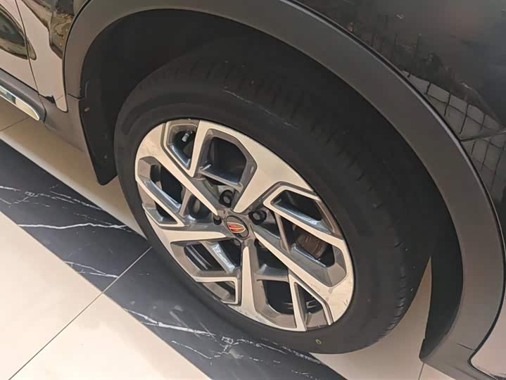 Hongqi HS7 2022 2022款 2.0T DCT两驱智联旗畅版 五座