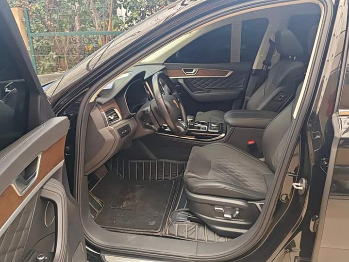 Hongqi HS7 2022 2022款 2.0T DCT两驱智联旗畅版 五座