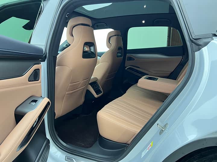 BYD Song L 2025 2025款 智驾版 662km 超越型