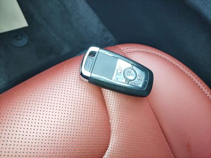 Lincoln Z (Zephyr) 2025 2025款 2.0T 尊尚版