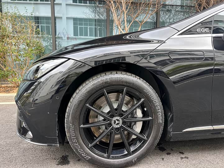 Mercedes-Benz EQE 2022 2022款 350 先锋版