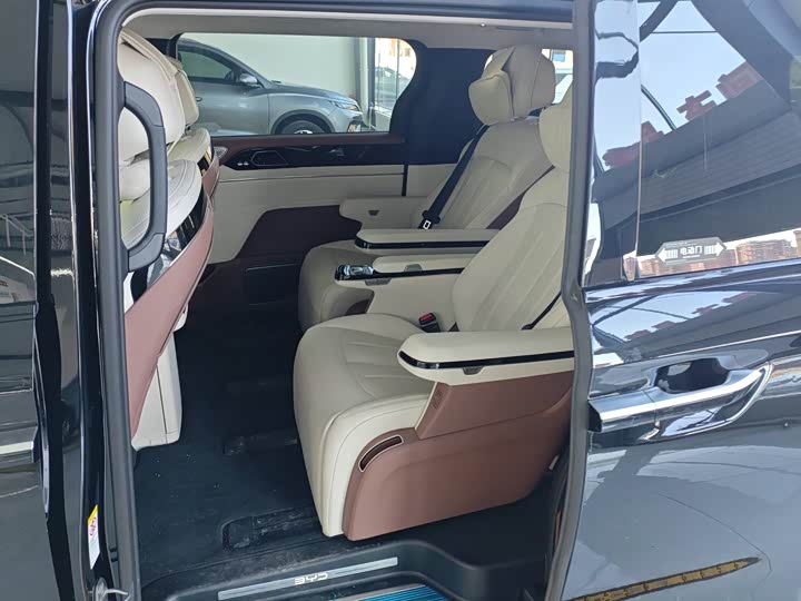 BYD Xia 2025 2025款 DM-i 1.5T 180km 超越型