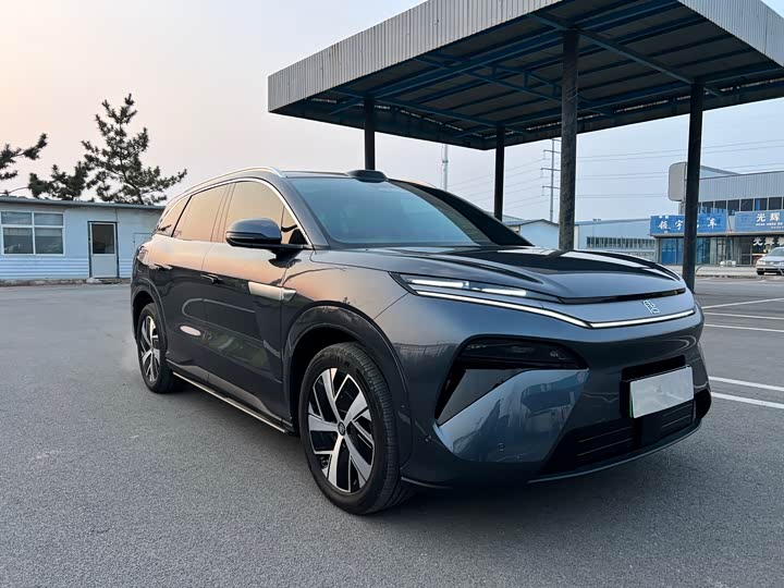 BYD Tang L 2025 2025款 DM 215KM激光雷达旗舰型