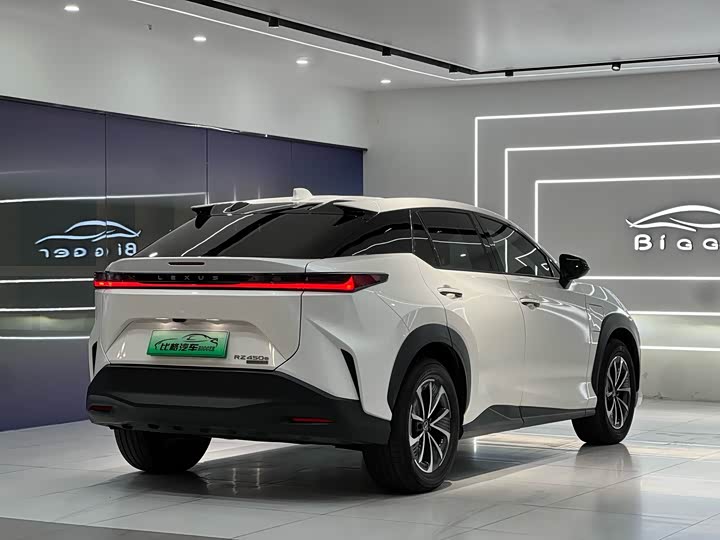 Lexus RZ 2023 2023款 450e 四驱纵享版
