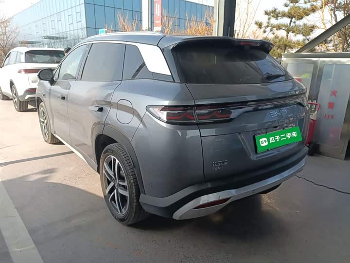 2025 BYD Song L DM-i Hybrid