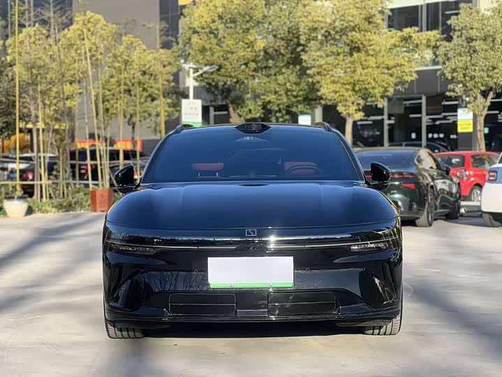 Zeekr 007 GT 2025 2025款 后驱智驾版 75kWh