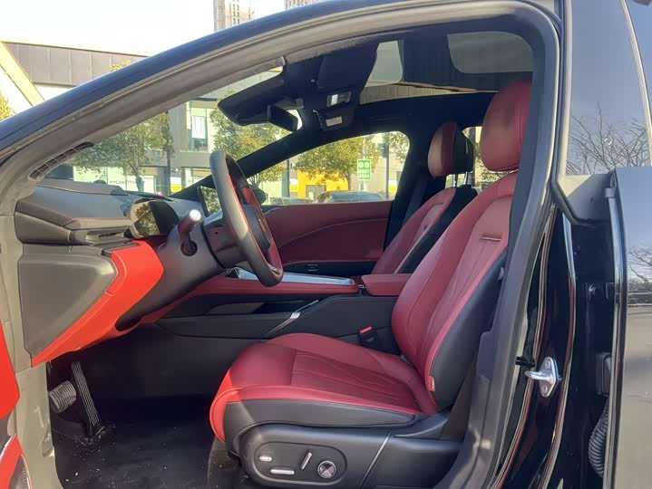 Zeekr 007 GT 2025 2025款 后驱智驾版 75kWh