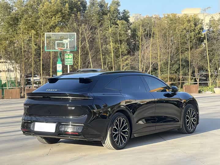 Zeekr 007 GT 2025 2025款 后驱智驾版 75kWh