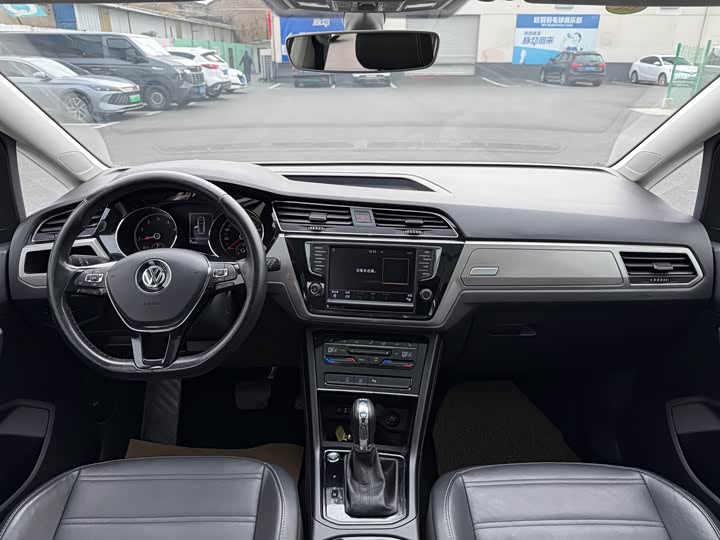Volkswagen Touran L 2021 2021款 途安L 280TSI DSG拓界版 7座