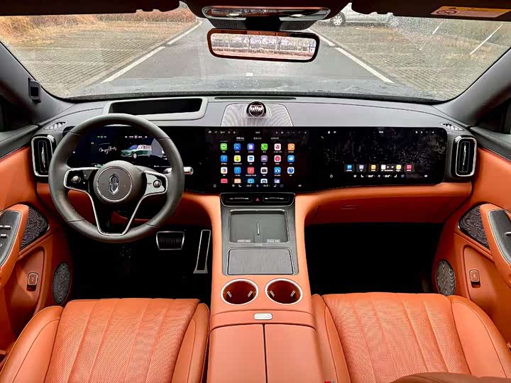 Aito M8 2025 2025款 增程 Ultra版 53.4kWh 6座版