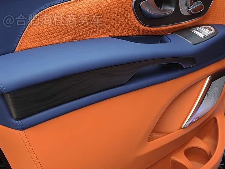 Mercedes-Benz Vito 2024 2024款 2.0T 商务版 7座