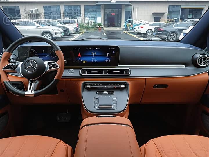Mercedes-Benz Vito 2024 2024款 2.0T 商务版 7座