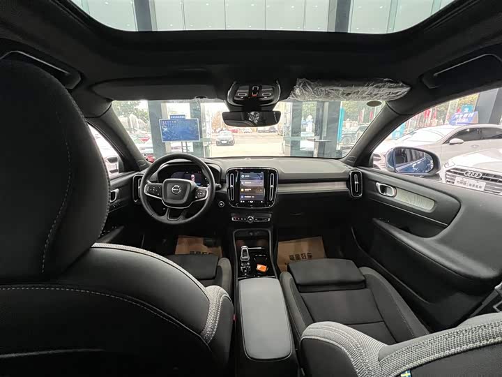 Volvo XC40 2024 2024款 B3 智远运动版