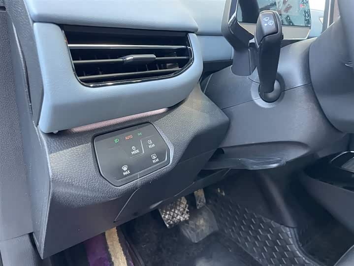 Volkswagen ID.4 X 2025 2025款 聪明款 纯净智享版