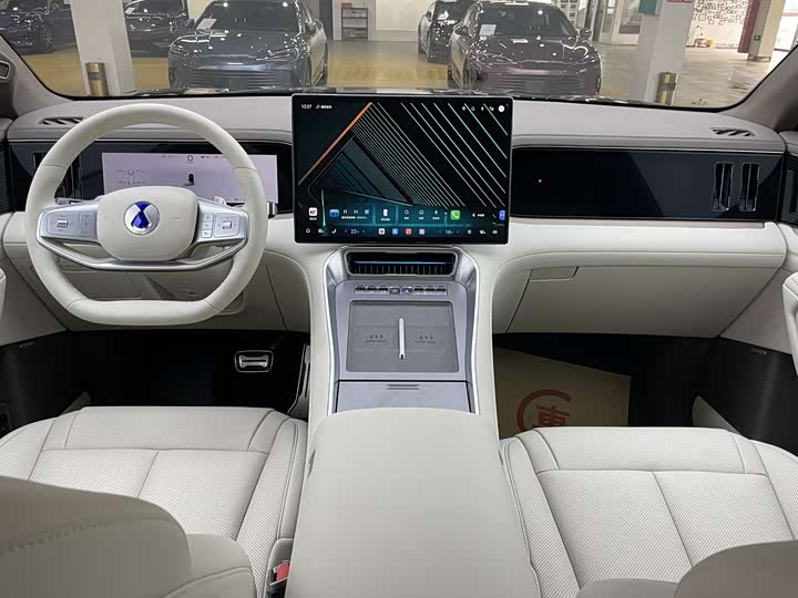 Denza N8L 2025 2025款 尊荣型