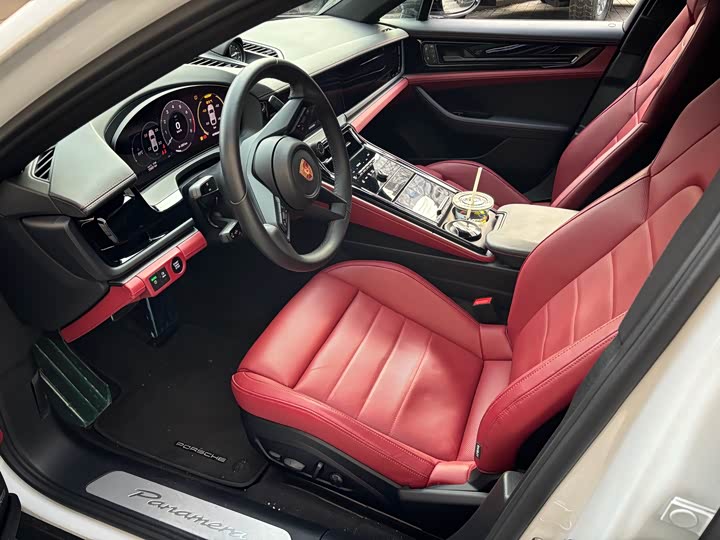 2024 Porsche Panamera