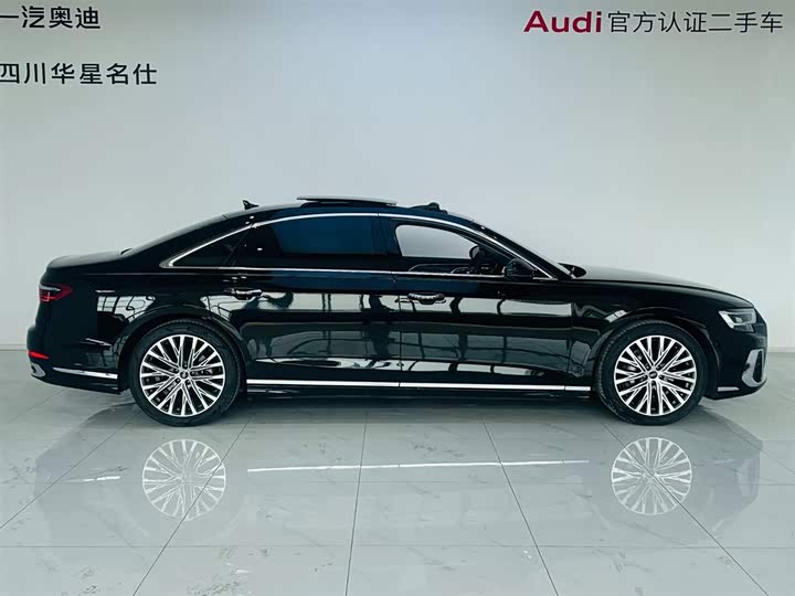 Audi A8 2025 2025款 A8L 50 TFSI quattro 臻选型