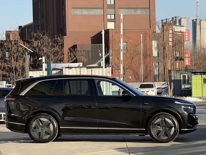 Nio Onvo L90 2025 2025款 Ultra 六座版