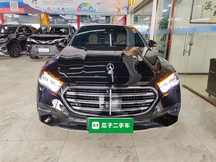 Mercedes-Benz E-Class Hybrid 2024 2024款 E 350 e L 插电式混合动力轿车