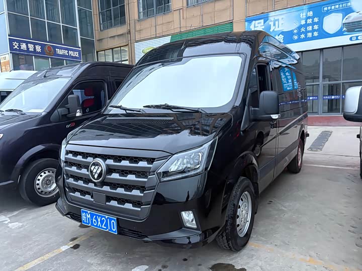 Foton Tuyano 2024 2024款 图雅诺Pro多功能 2.0T手动后驱 长轴中顶 后单胎5/6/7/9座